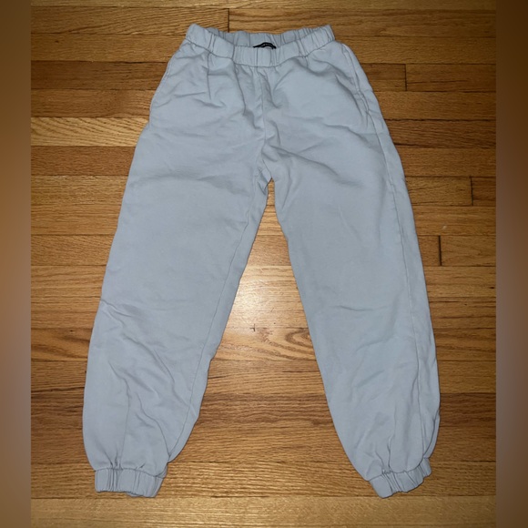 Brandy Melville Pants - Brandy Melville Rosa Sweatpants